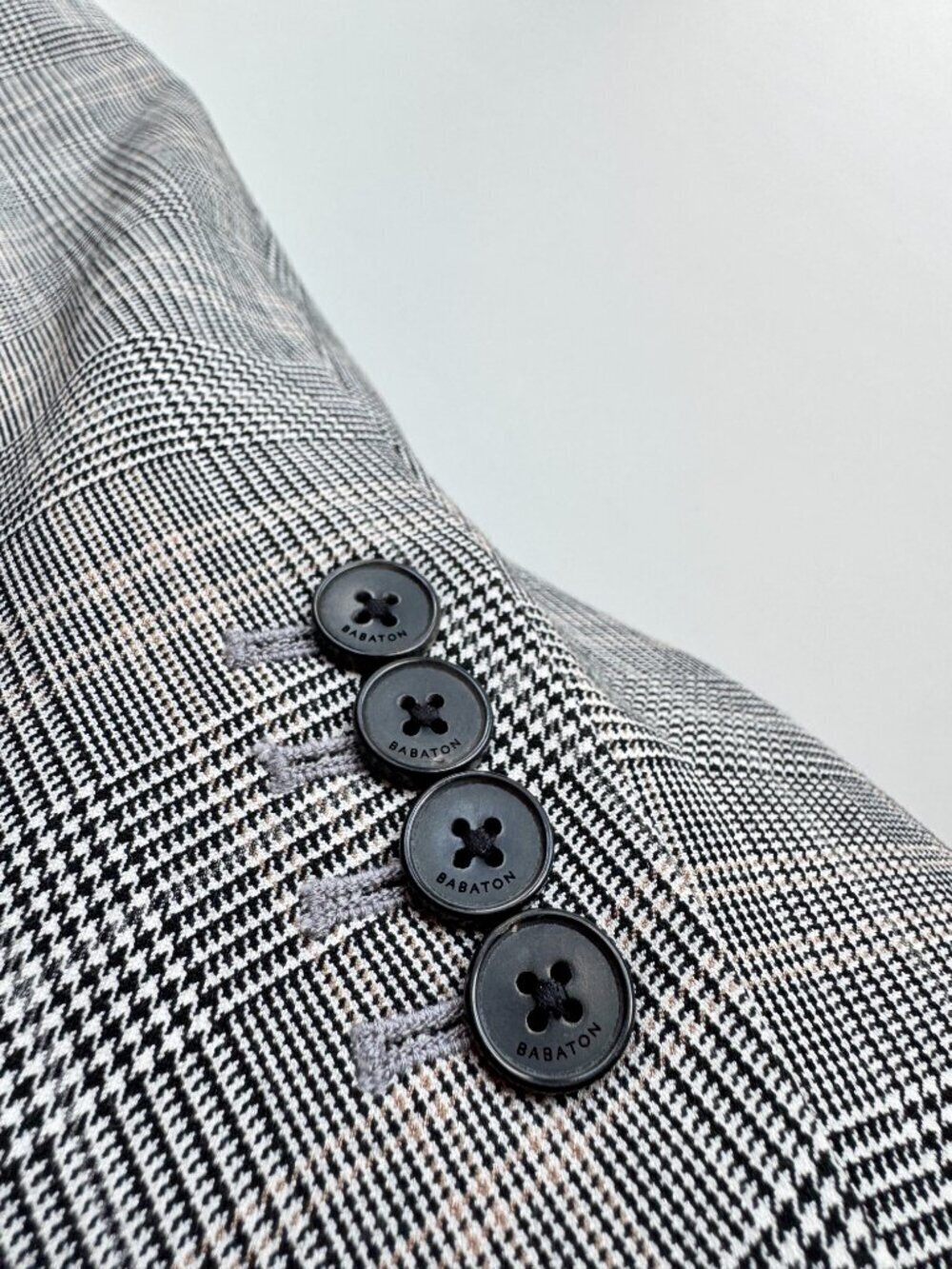 Aritzia BABATON Samuel Grey Glen Check Double Breasted Blazer Jacket, Size 2 - Picture 10 of 13